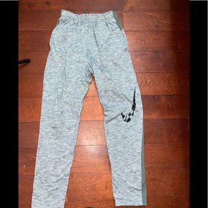 Nike juniors  xl pants worn